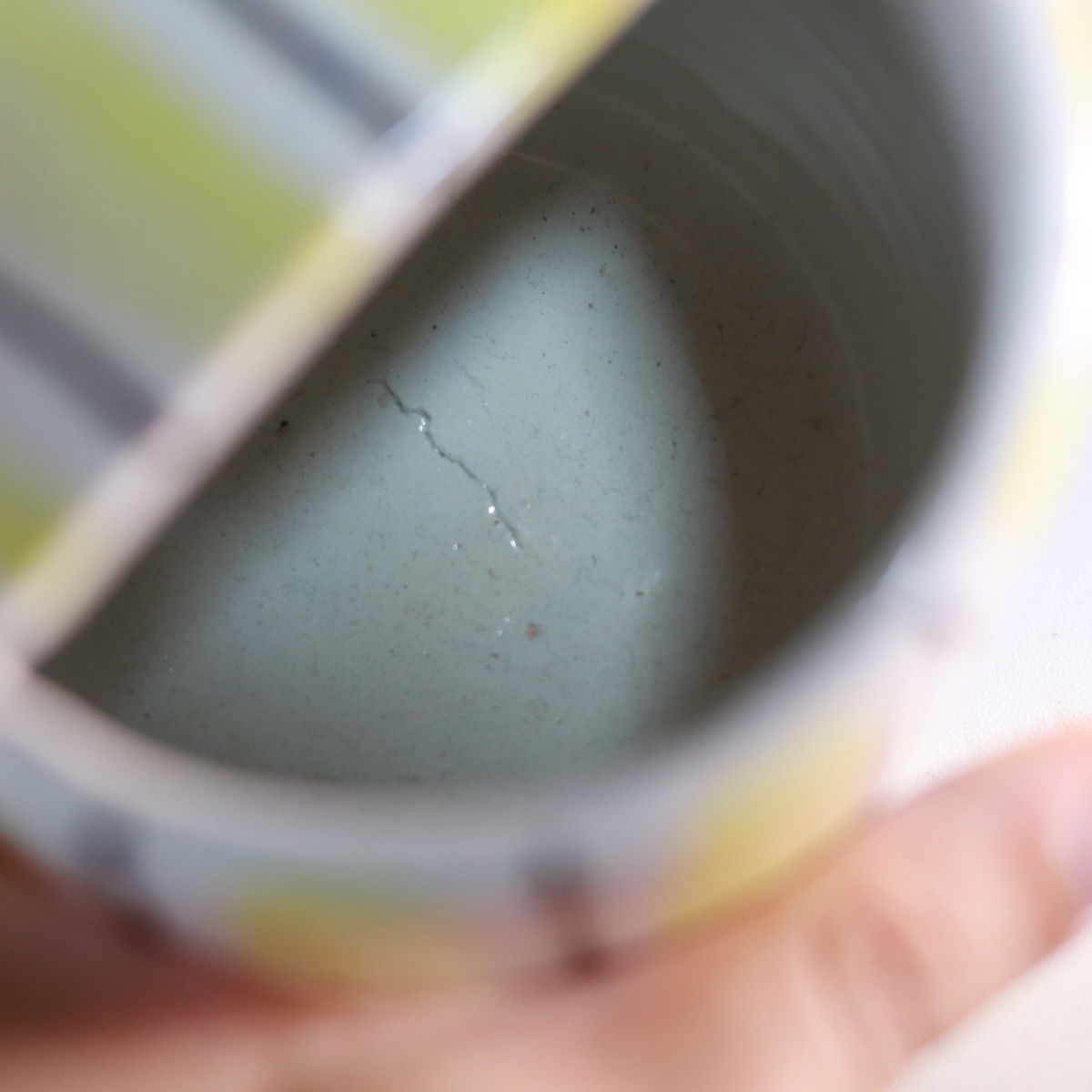 stripes tumbler in yellow