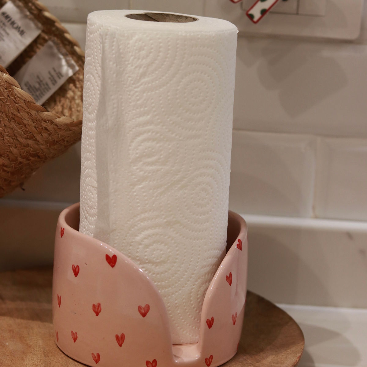 L.O.V.E tissue holder