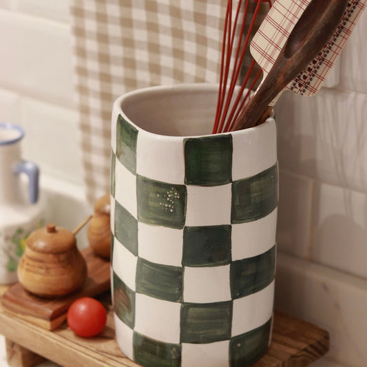 Chess Utensils Holder in Green