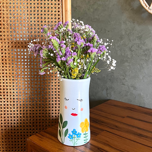 the sleeping beauty vase