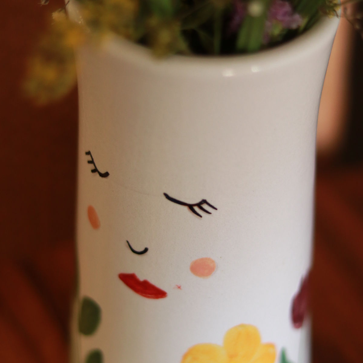 the sleeping beauty vase