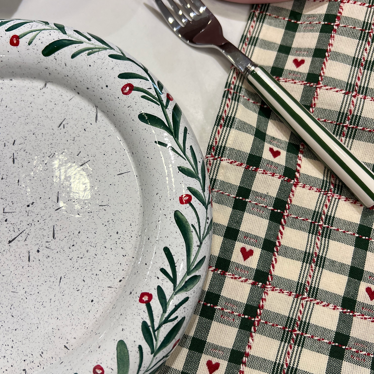 holly jolly plate