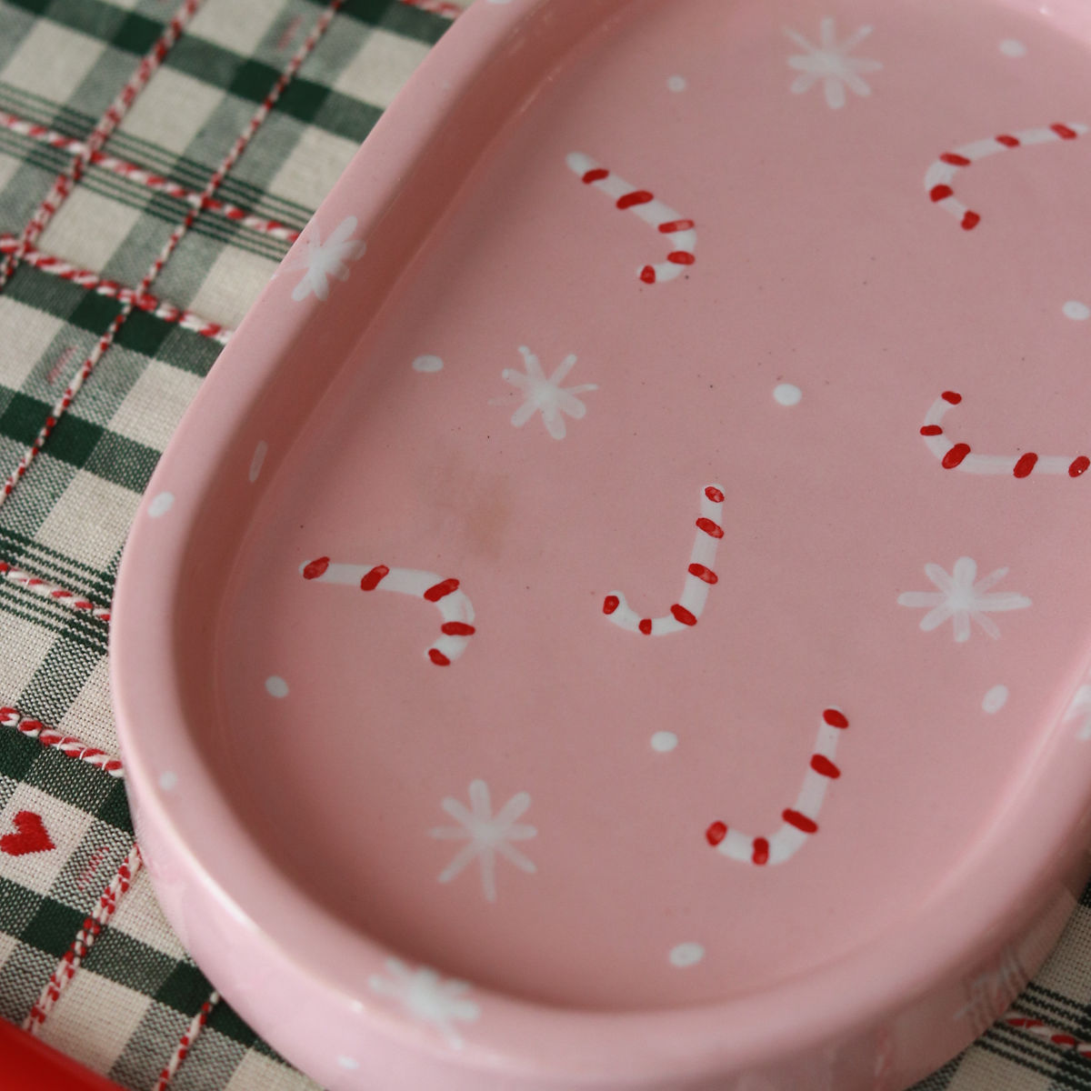 candy cane plate