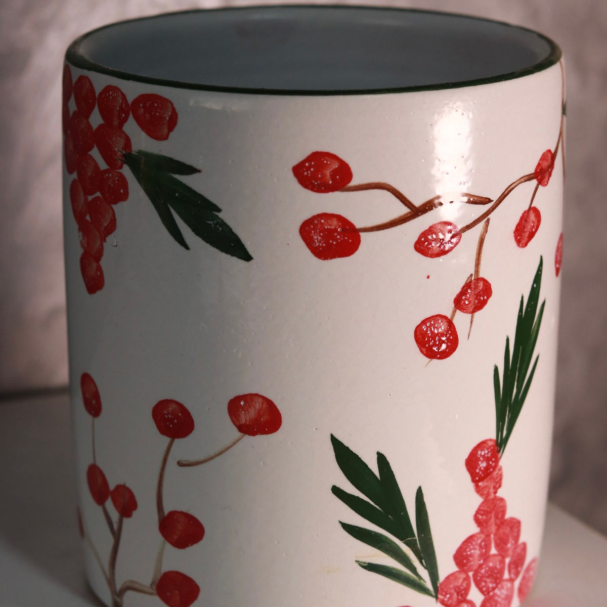 vintage utensils holder
