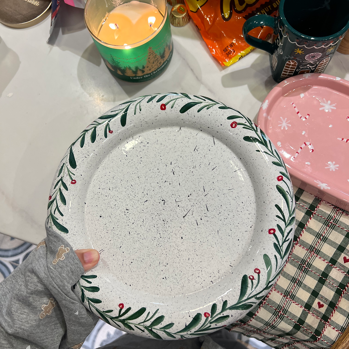 holly jolly plate